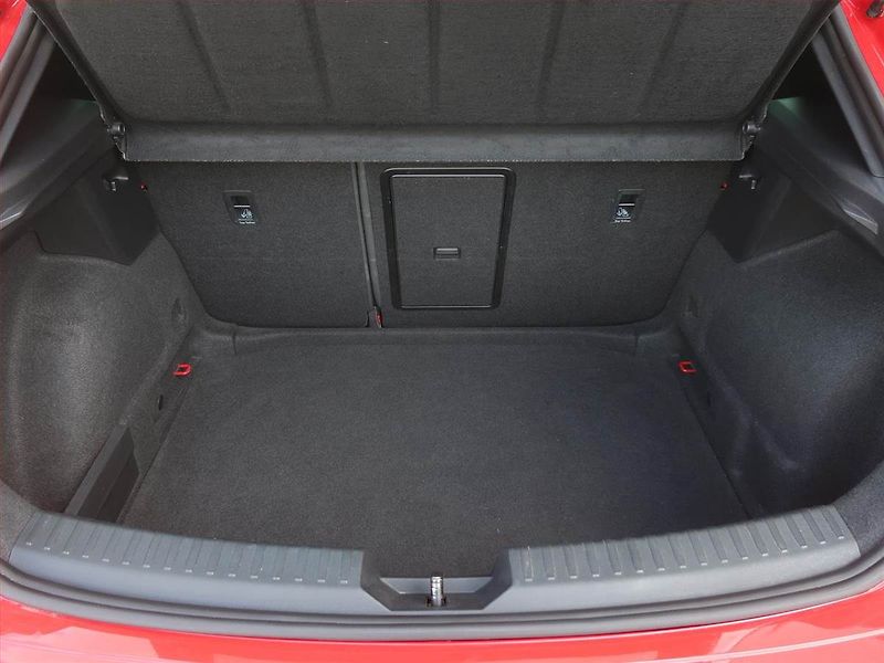 Seat Leon (2021) Xcellence 1.0 TSI, Automat - fotka 14 z 17