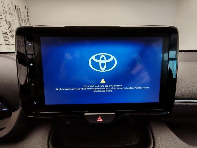 Toyota Yaris - fotka 27 z 33