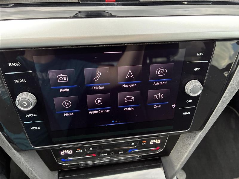 Volkswagen Arteon 2,0 TDI,TAŽNÉ,KEYLESS,CAR PLAY - fotka 23 z 25