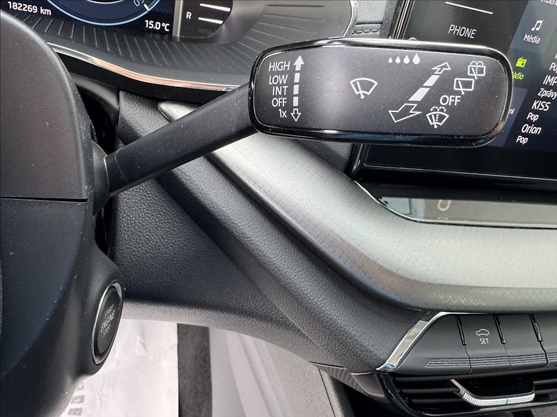 Škoda Octavia 2,0 TDI 85kW DPH 1.maj původČR - fotka 29 z 50