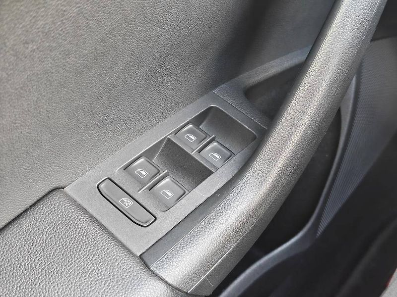 Škoda Octavia RS 6DSG 2,0TSI - fotka 20 z 26