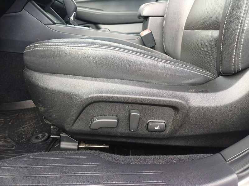 Subaru Outback EXECUTIVE (touring) - fotka 28 z 45