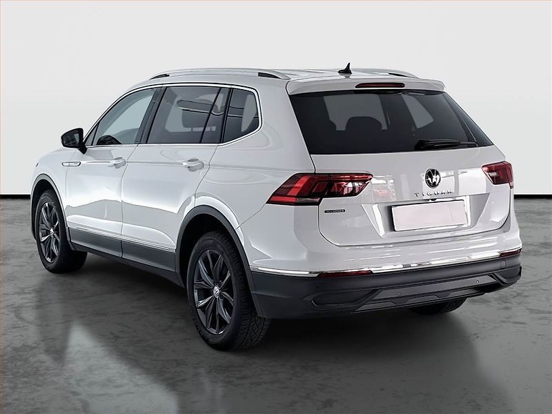 Volkswagen Tiguan Allspace (2023) Life 1.5 TSI - fotka 4 z 19