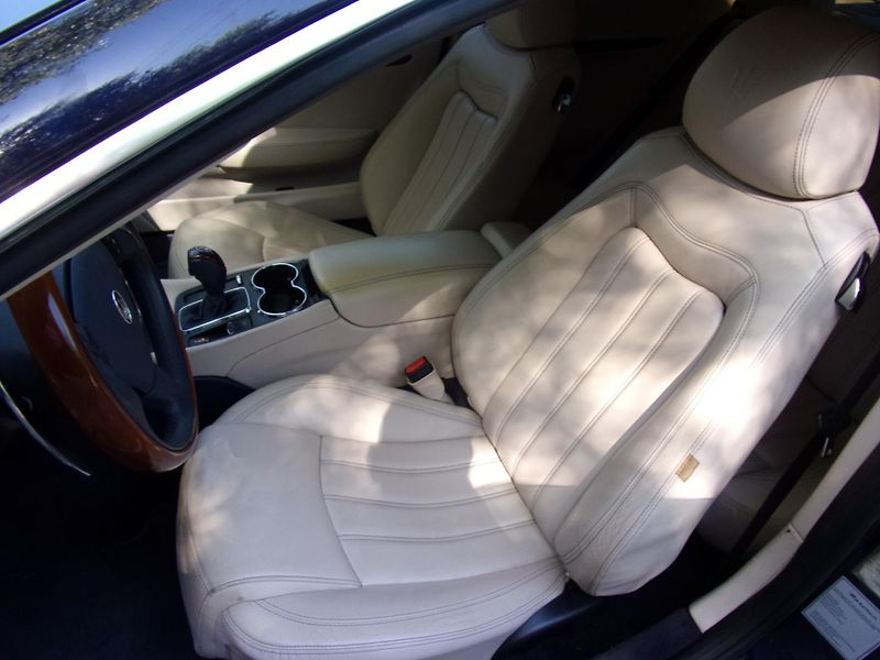 Maserati GranTurismo (2011) 4.7S 440PS V8 AUTOMAT 80 000KM - fotka 13 z 15