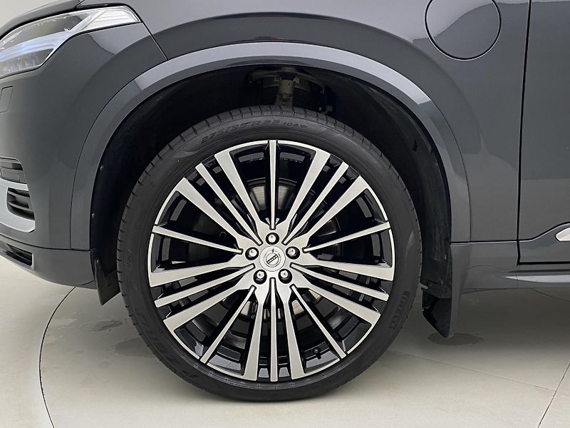Volvo XC90 T8 AWD RECHARGE REZERVACE - fotka 43 z 58