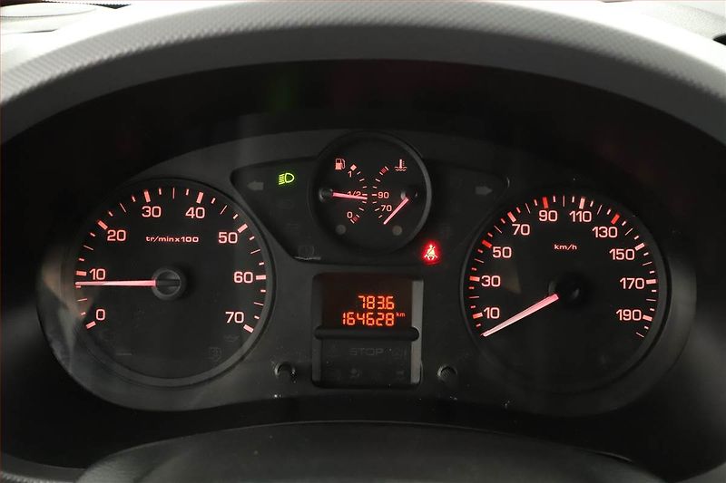 Citroën Berlingo (2017) 1.6 BlueHDi, ČR, 1Maj, DPH - fotka 7 z 13