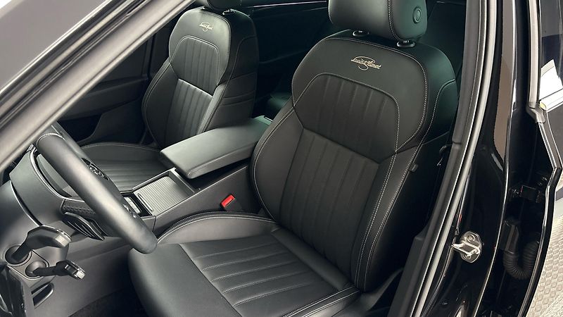 Škoda Superb 2.0 TDI DSG 4x4 L&K - fotka 15 z 32