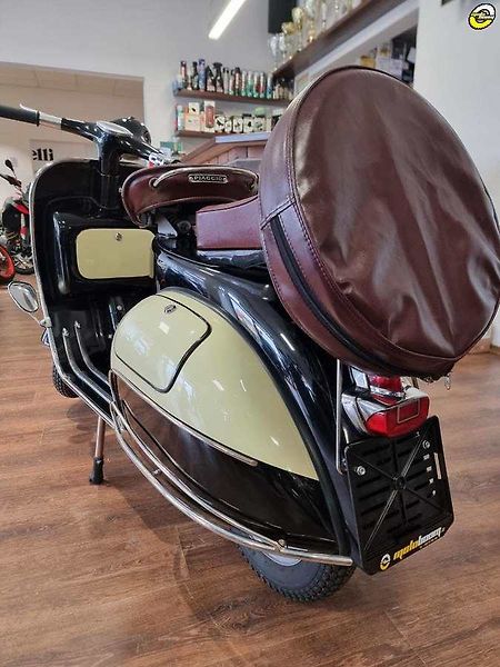 Vespa (1963) VBB2T 150 - fotka 12 z 18