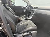 Volkswagen Passat (2009) 2.0 TDI Sportline  - náhled 15
