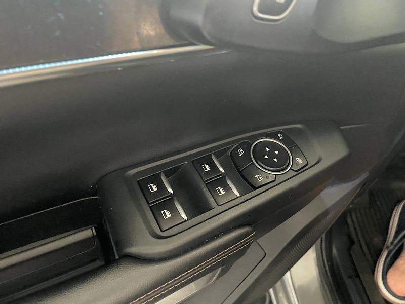 Ford Ranger (2024) Wildtrak 3.0 V6 EcoBlue 177kW - fotka 29 z 30