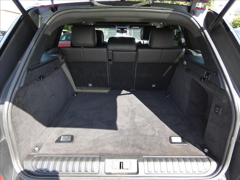Land Rover Range Rover Sport 3,0 SDV6 Dyn-HSE,1.Maj,ČR,DPH - fotka 35 z 42