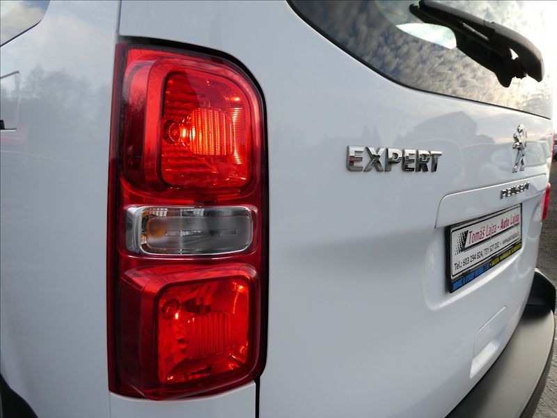 Peugeot Expert 1,5 HDi 1.MAJ.,LONG,9.míst,DPH - fotka 11 z 46