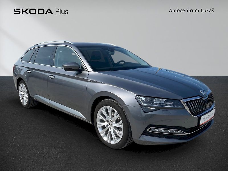 Škoda Superb (2024) COMBI STYLE PLUS 2.0 TDI 110 k - fotka 7 z 41
