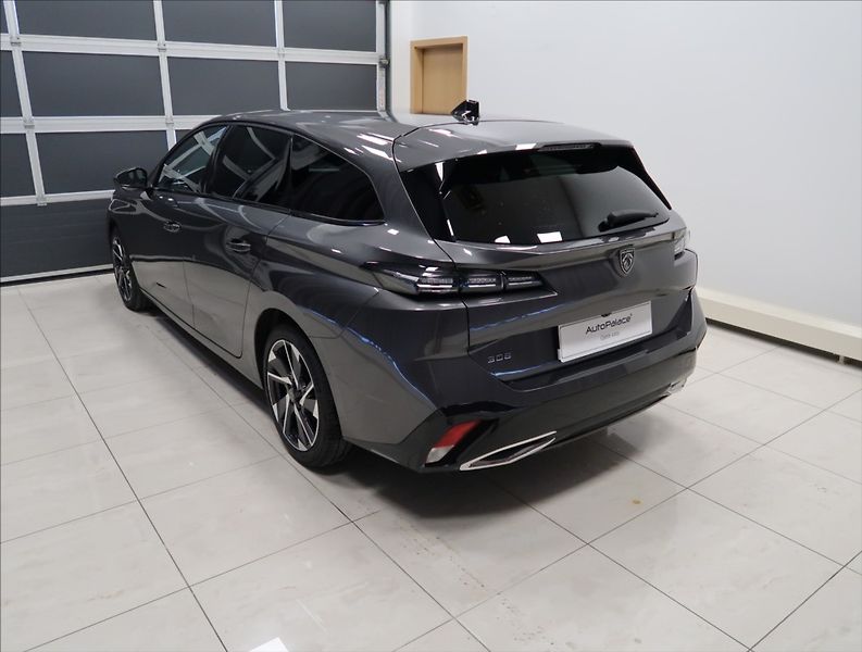 Peugeot 308 1,5 BlueHDi  AT ALLURE PACK ČR - fotka 6 z 39