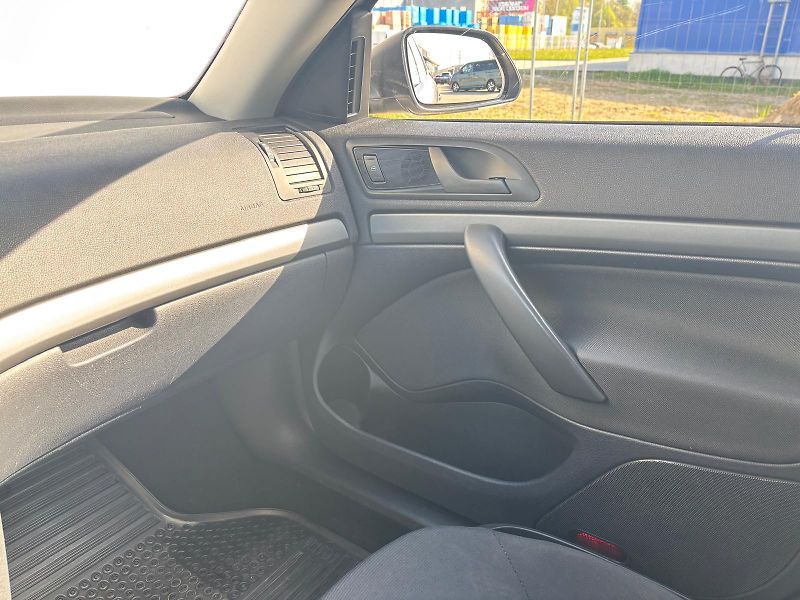 Škoda Octavia 1.9 TDI / 77 kW - fotka 20 z 25