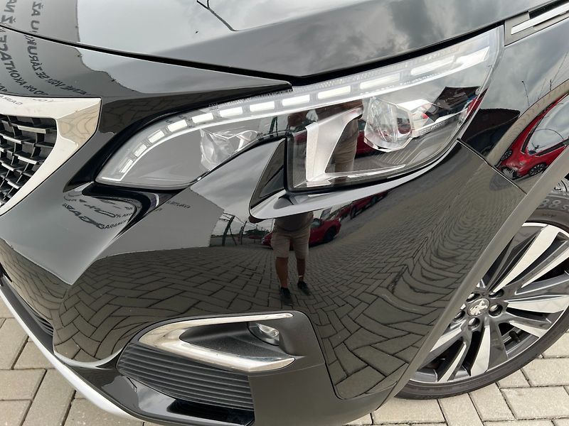 Peugeot 3008 (2019) 1.2PT 96kW! Allure! Tažné! LED - fotka 9 z 38
