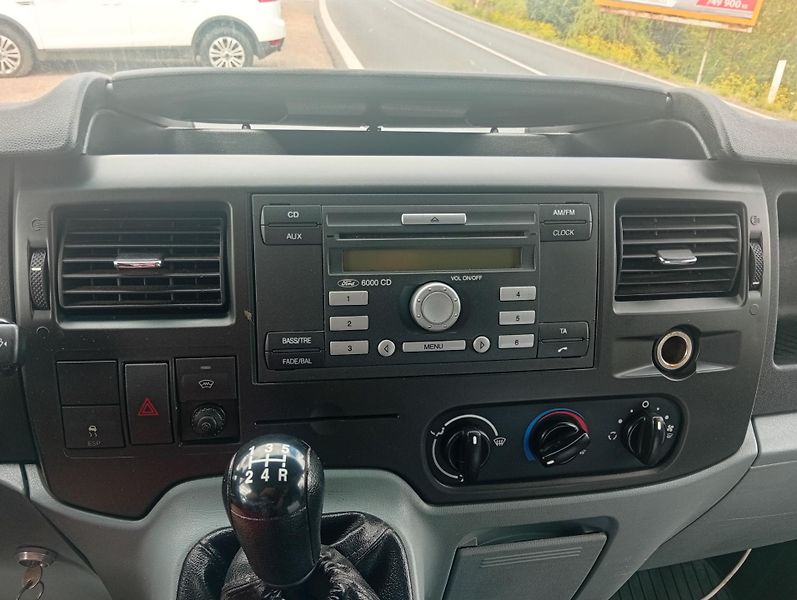 Ford Transit 2.2 TDCi, 63 kW, nová STK - fotka 14 z 16