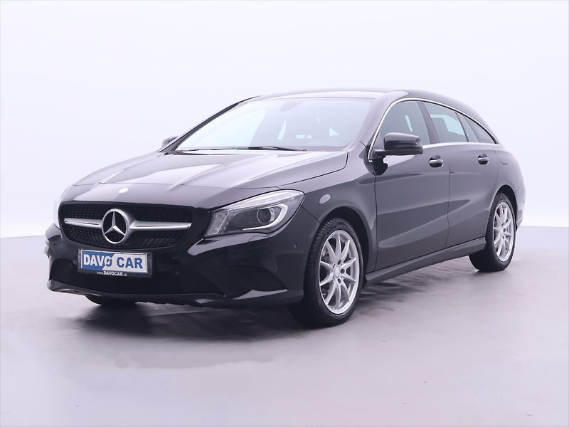 Mercedes-Benz CLA 2,0 250 155kW 4Matic Xenon - fotka 3 z 39