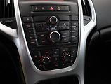 Opel Astra (2011) 1.4 T, Serv.kniha, Tempomat - náhled 10