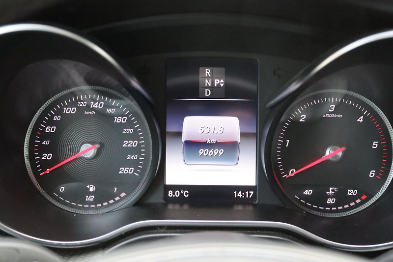 Mercedes-Benz Třídy V V 250D 4MATIC AMG PAKET 140kW - fotka 30 z 47