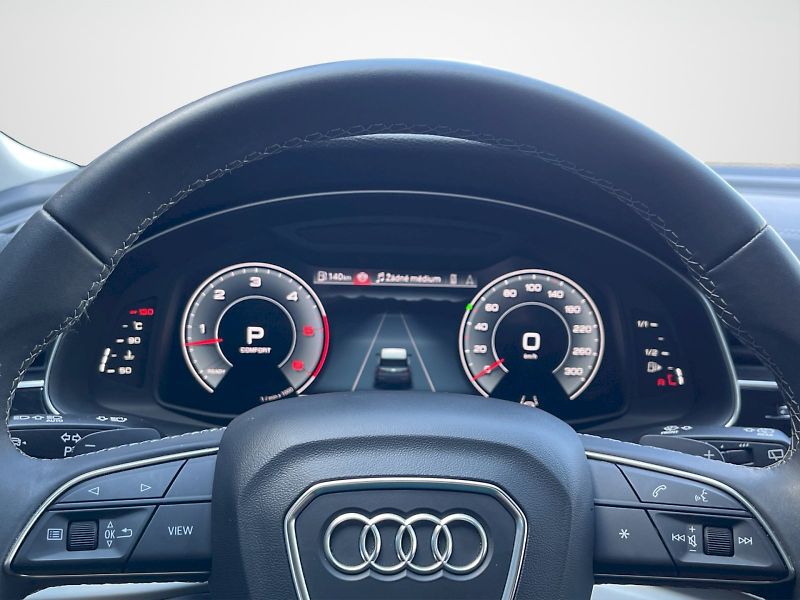 Audi Q7 (2024) 50 TDI 210 kW Quattro S-Line 7 - fotka 9 z 35
