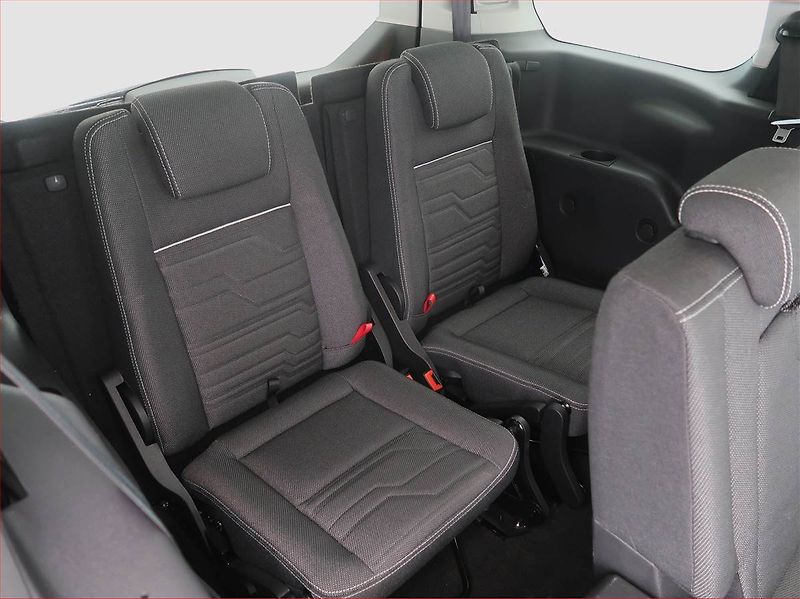 Ford Tourneo Connect (2017) Maxi Titanium 1.5 TDCi, 7Míst - fotka 25 z 25