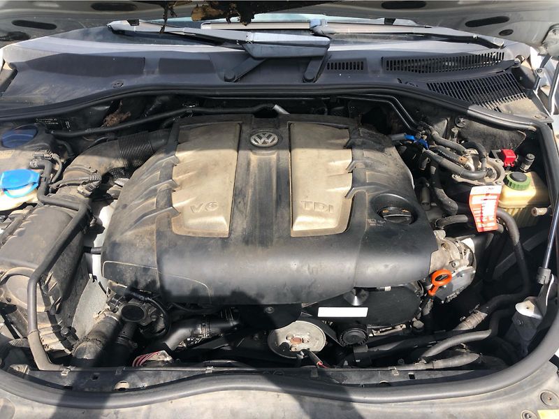 Volkswagen Touareg A 3,0 TDI - fotka 26 z 26
