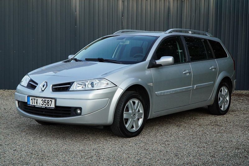 Renault Mégane 1.6 Suprový stav - fotka 5 z 21