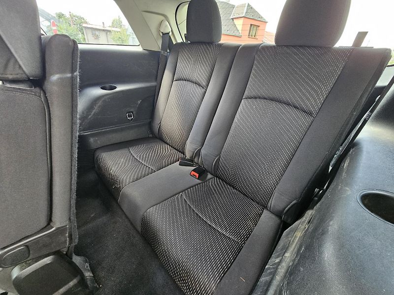 Fiat Freemont (2012) 2.0JTD-AUTOMAT-7 MÍST  - fotka 16 z 19
