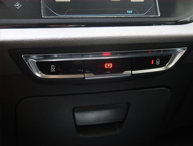 Citroën C4 Picasso (2015) 1.6 HDi, 7 míst, Serv.kniha - fotka 23 z 28