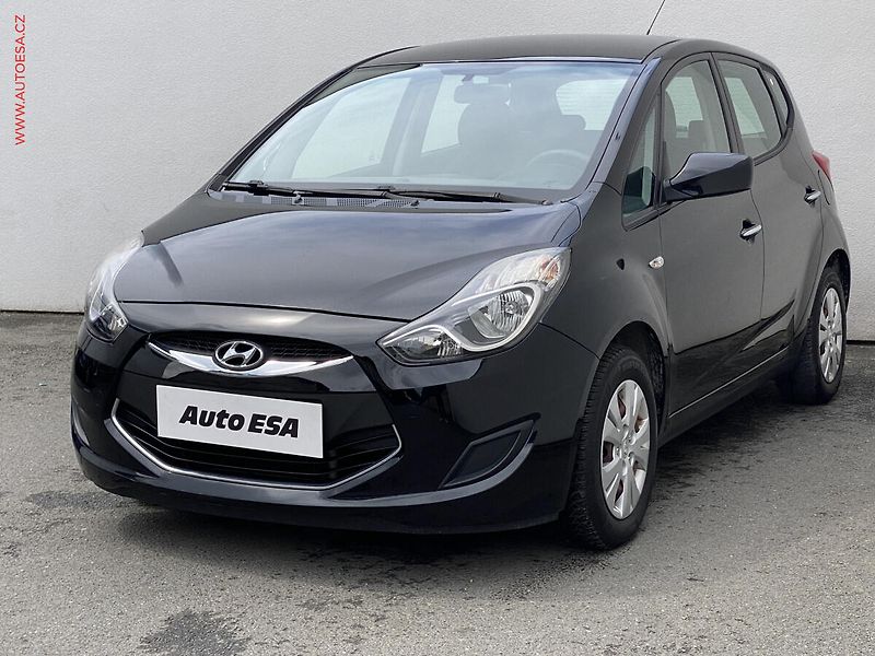 Hyundai ix20 (2014) 1.6 CRDi, AC - fotka 3 z 15