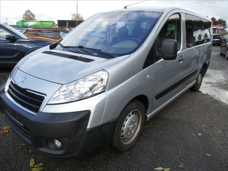 Peugeot Expert Tepee 2,0 HDi 94kW 9.míst L2, 2xkola - fotka 5 z 41