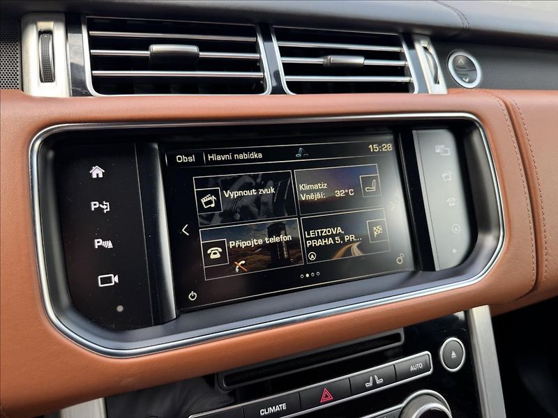 Land Rover Range Rover 4,4 SDV8 Autobiography LWB - fotka 19 z 38