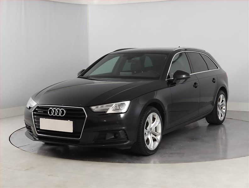 Audi A4 (2016) 2.0 TDI, 4X4, Automat, Navi - fotka 2 z 24
