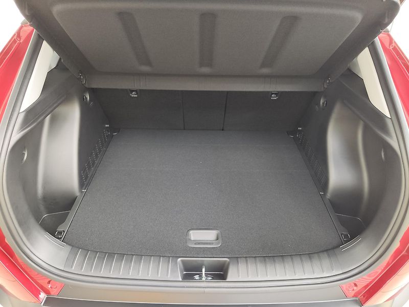 Hyundai Kona (2025) 1.6 GDi HEV 95kW SMART TECH - fotka 7 z 23