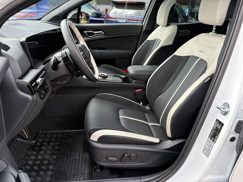 Kia Sportage (2025) 1,6 T-GDi GPF 4x4 7DCT GT-LINE - fotka 14 z 23