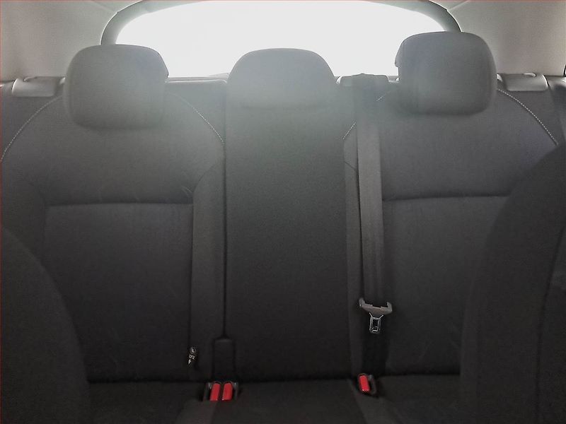 Citroën C4 (2015) 1.6 VTi, Tempomat - fotka 10 z 14