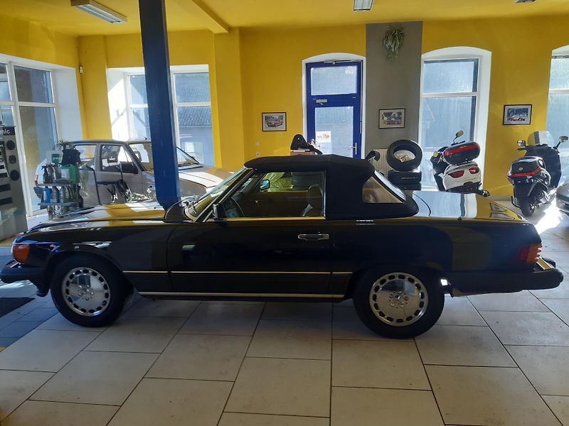 Mercedes-Benz SL 560 CABRIO KLIMA - fotka 4 z 21
