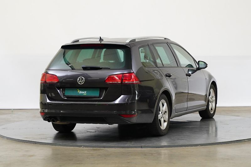 Volkswagen Golf - fotka 2 z 6