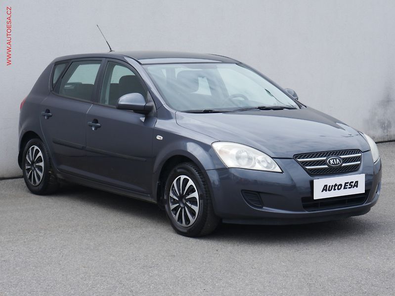 Kia Ceed (2007) 1.4 CVVT, ČR - fotografie inzerátu