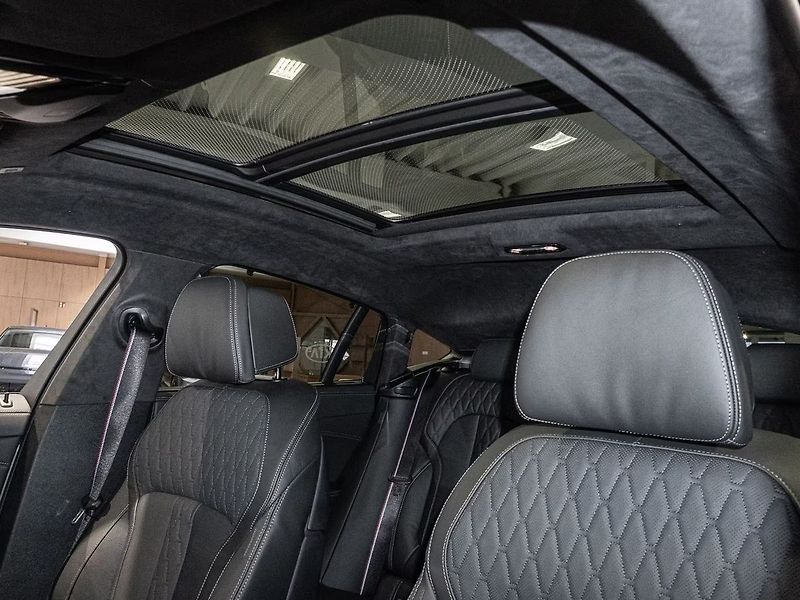 BMW X6 30d xDrive Masáže Nezávislé - fotka 4 z 7