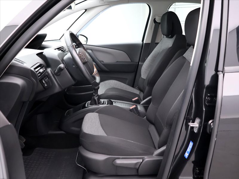 Citroën C4 Picasso 1,6 HDi 73kW Live Aut.klima - fotka 11 z 27