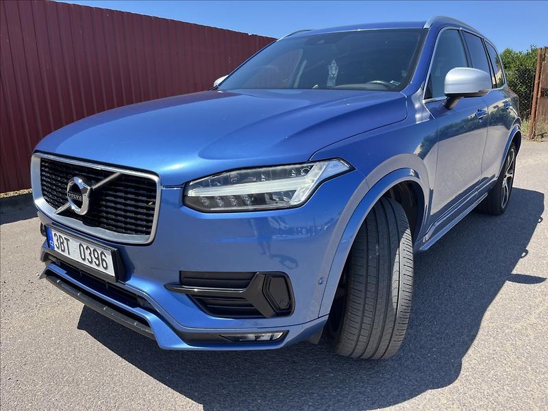 Volvo XC90 2,0 D5 R-DESIGN AWD SERVIS DPH - fotka 49 z 54