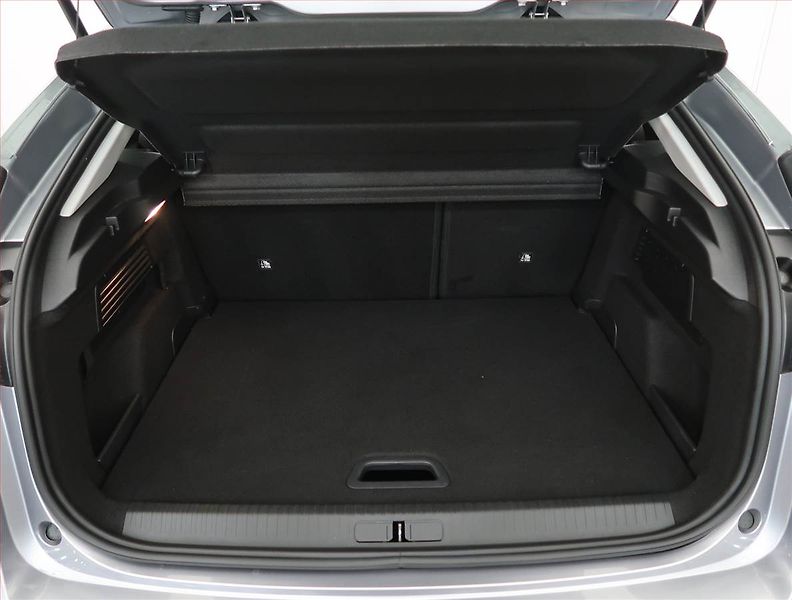 Citroën ë-C4 (2022) Feel 50 kWh, SoH 94% - fotka 14 z 25