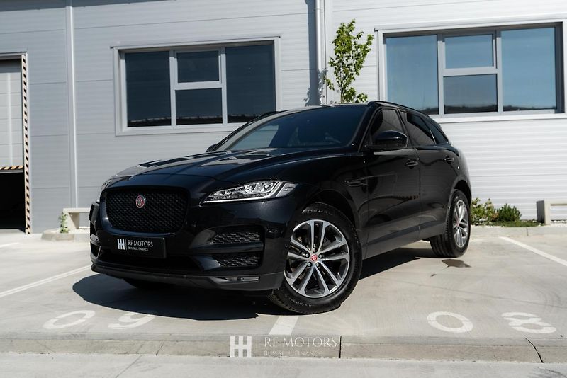 Jaguar F-Pace (2020) 2.0 P250 184kW 4x4 - fotka 1 z 43