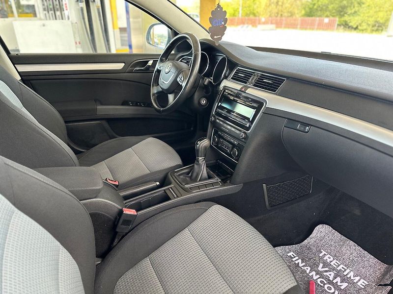 Škoda Superb (2010) 1.9TDi NOVÁ SPOJKA, 100%KM - fotka 7 z 15