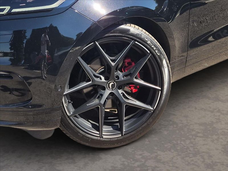 Land Rover Range Rover Velar 3,0 D300 AWD - fotka 6 z 20