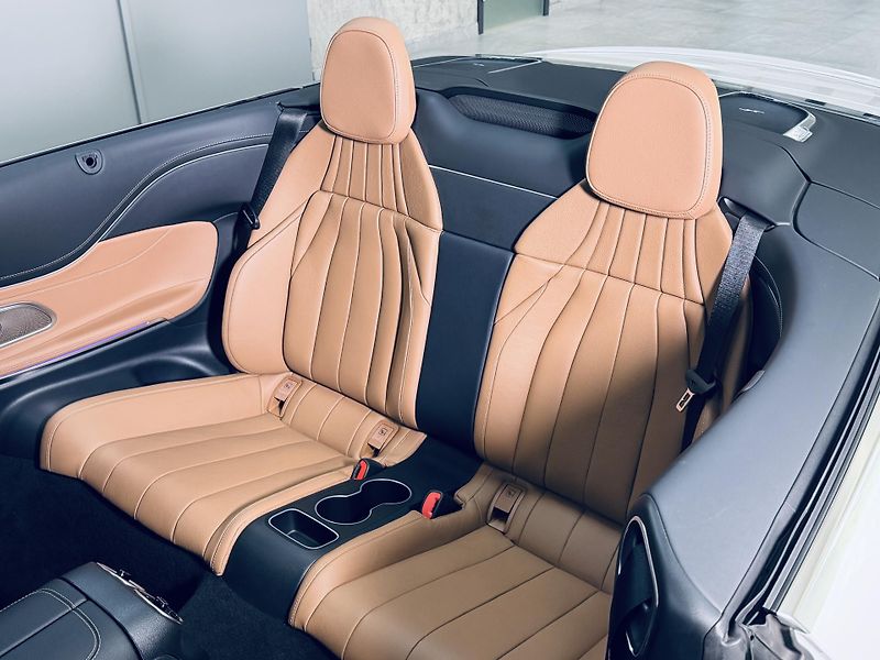 Mercedes-Benz CLE (2024) 300*AMG*4M*ZÁRUKA*CABRIO - fotka 35 z 41
