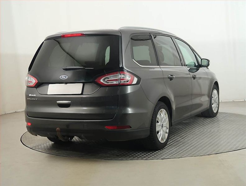Ford Galaxy (2016) 2.0 TDCi, 4X4, 7 míst - fotka 5 z 17