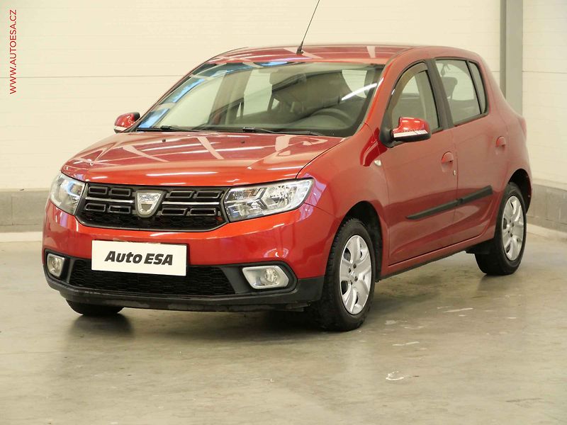 Dacia Sandero (2019) 1.0i, 2.maj,ČR, AC, tažné - fotka 3 z 17